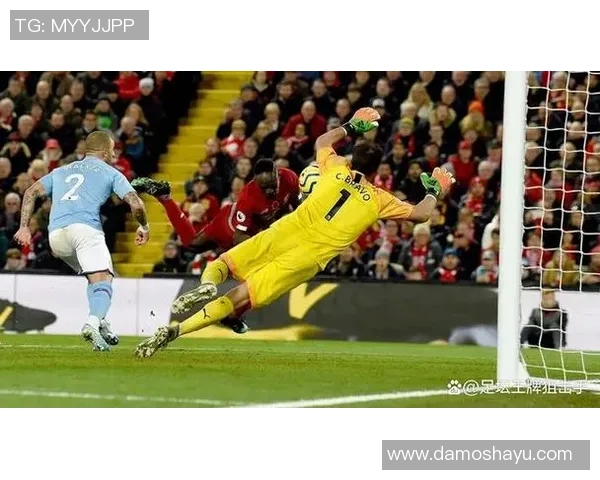 泽尼特与莫斯科迪纳摩激战正酣谁能在这场对决中笑到最后